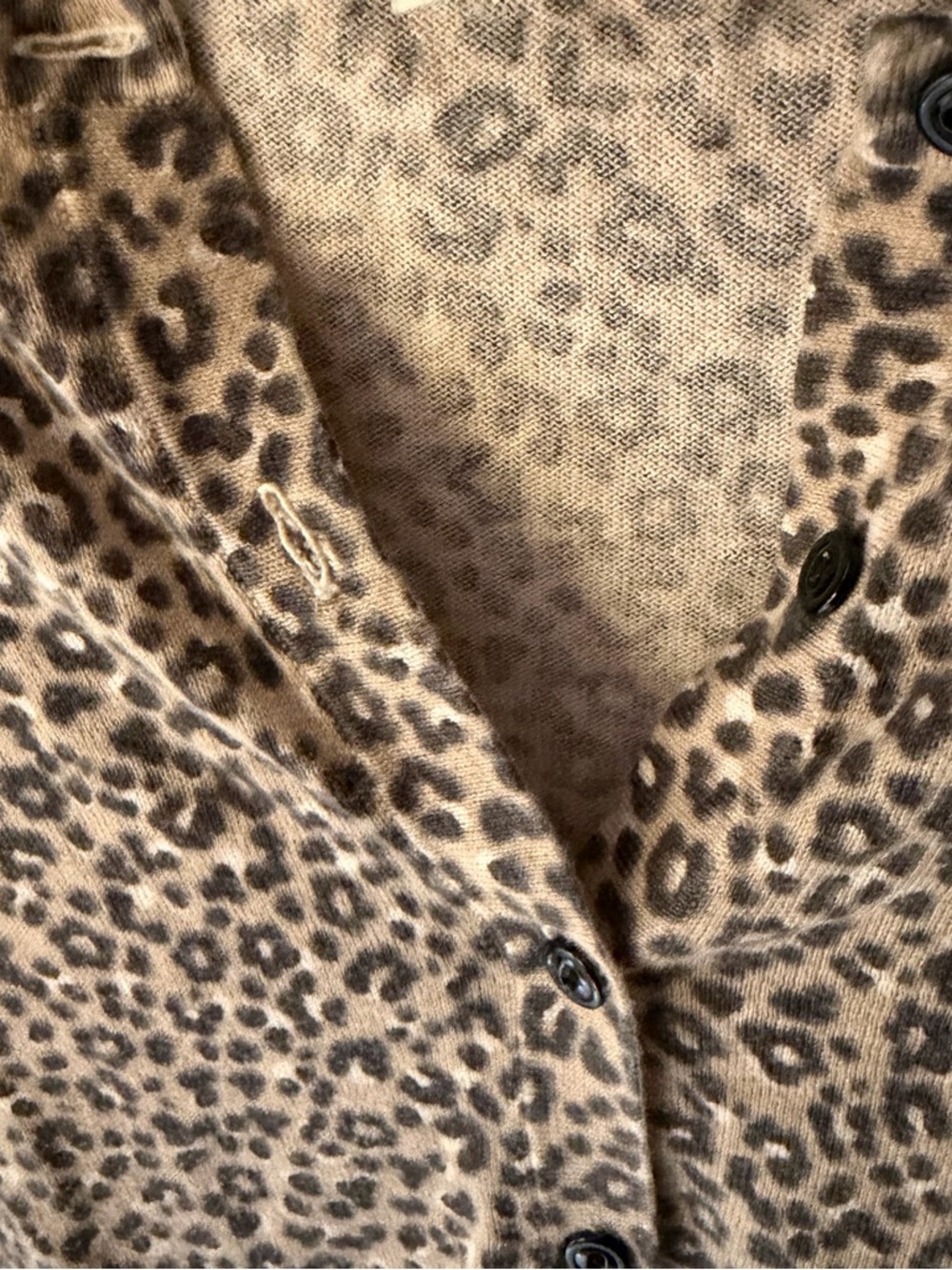 LOFT Neutral Leopard-Print Knit Cardigan - pre owned- size Medium - Pima Cotton - Picture 7 of 12